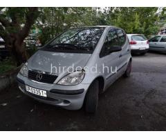 Bérelhető Mercedes A160 klímás